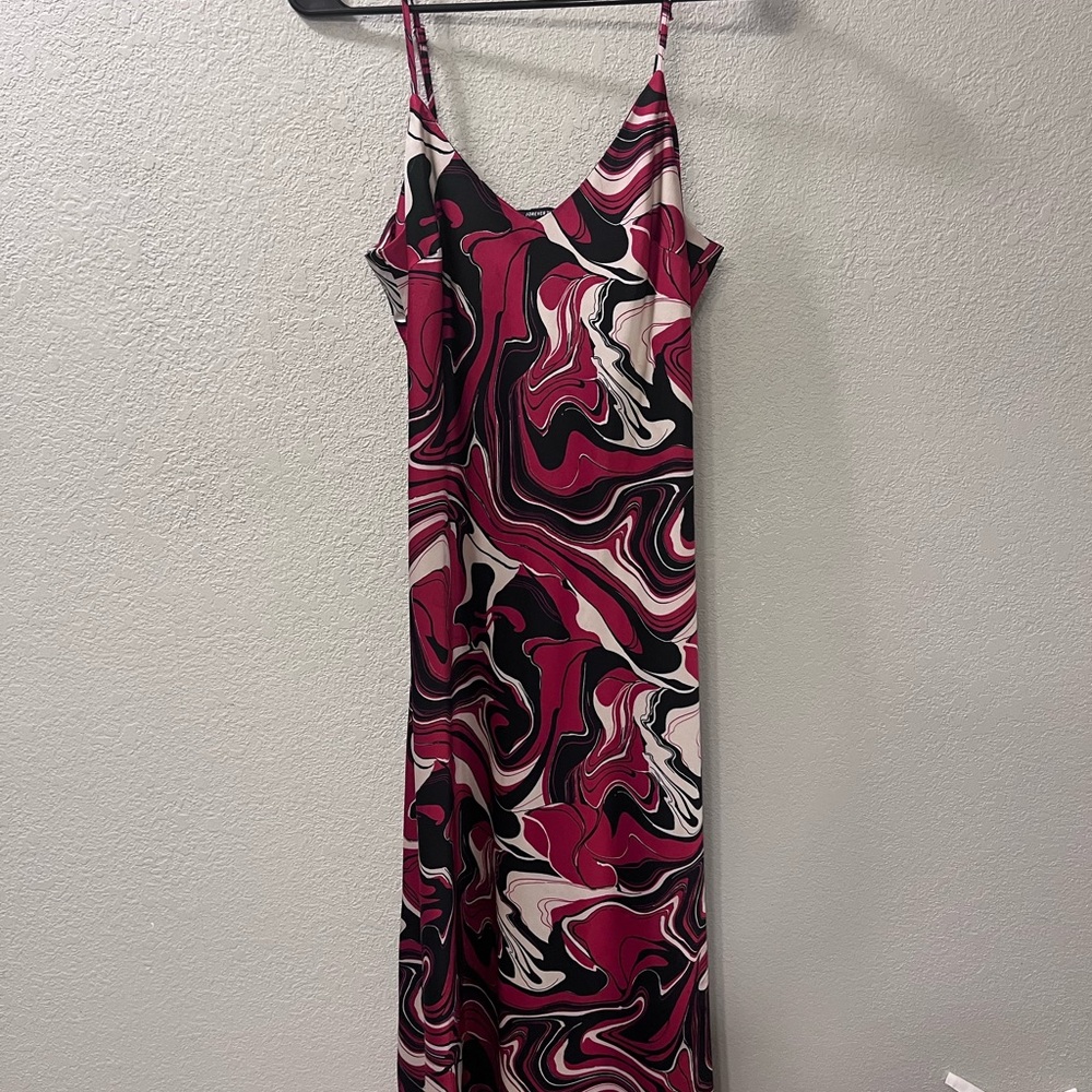 Forever 21 lava print midi strap Dress